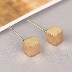 1 Pair Simple Geometric Ball Triangular Square Ear Stud Earrings Women's Fashion Jewelry Gift