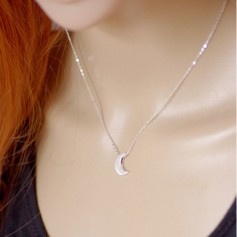 Fashion Women Silver Gold Alloy Chain Crescent Moon Pendant Necklace Jewelry
